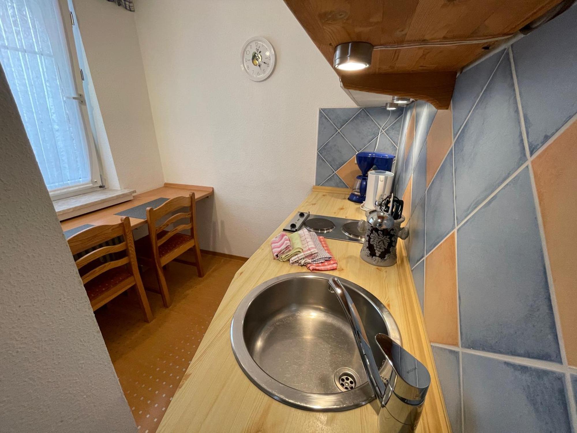 קוכם Ferienwohnungen Haus Zur Linde מראה חיצוני תמונה
