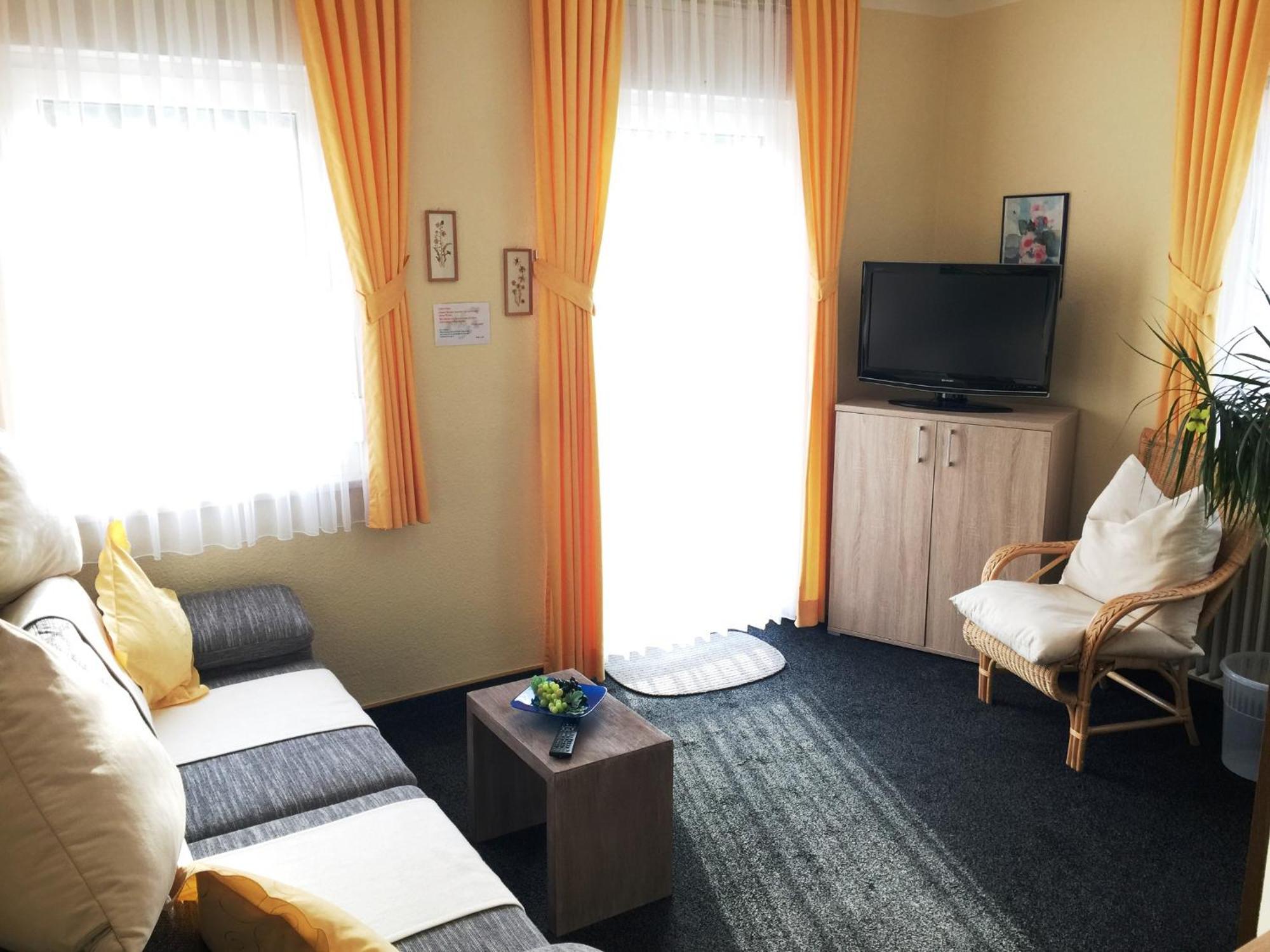 קוכם Ferienwohnungen Haus Zur Linde חדר תמונה