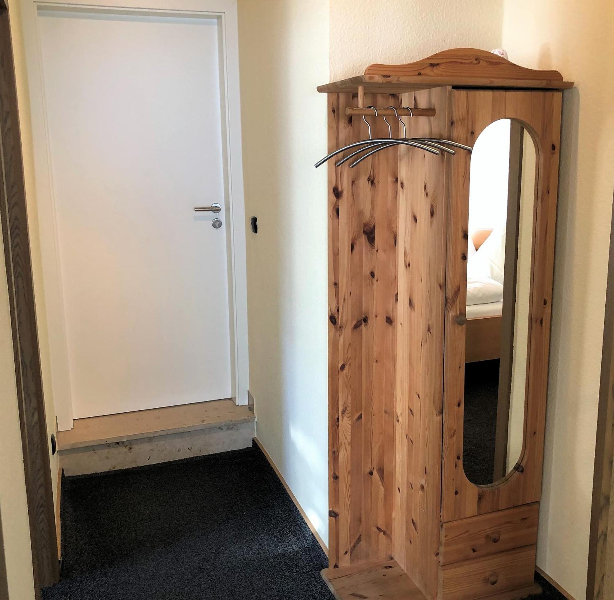 קוכם Ferienwohnungen Haus Zur Linde חדר תמונה